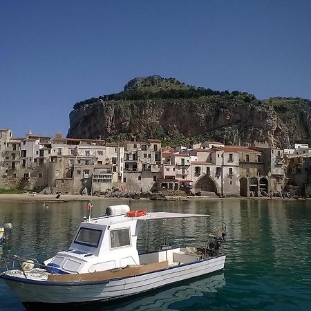 Ferienwohnung Sognando Il Mare Cefalù Exterior foto